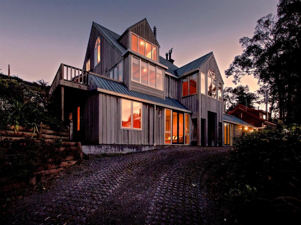 Ducks Crossing - Ohakune Holiday Home Exterior photo